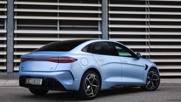 BYD  SEAL 82.5 kWh RWD Design