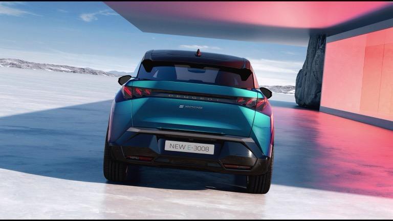 Peugeot e-3008 98 kWh Long Range